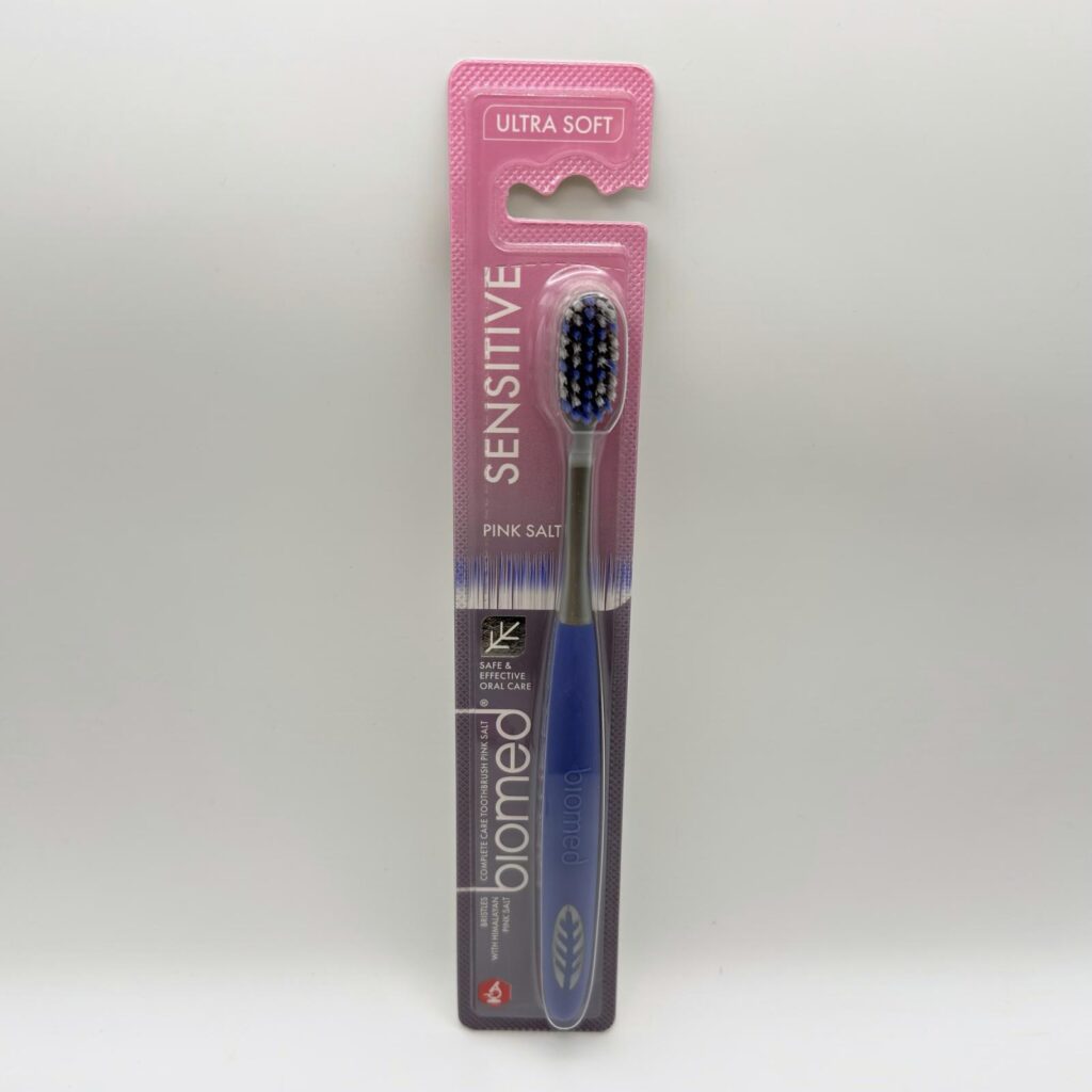 Biomed - Tandborste Sensitive Pink Salt Ultra soft